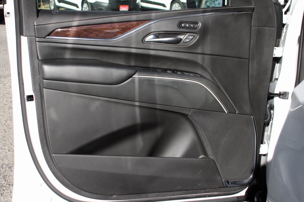 Used 2023 Cadillac Escalade Sport Platinum image 19