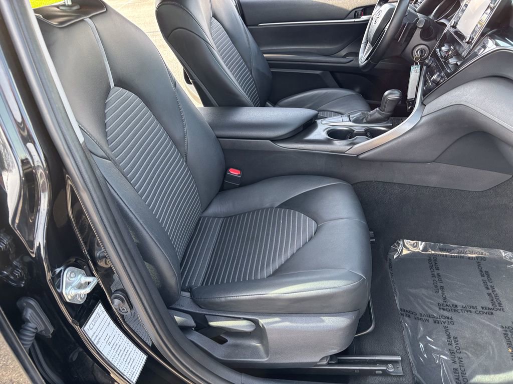 Used 2023 Toyota Camry SE FWD image 33
