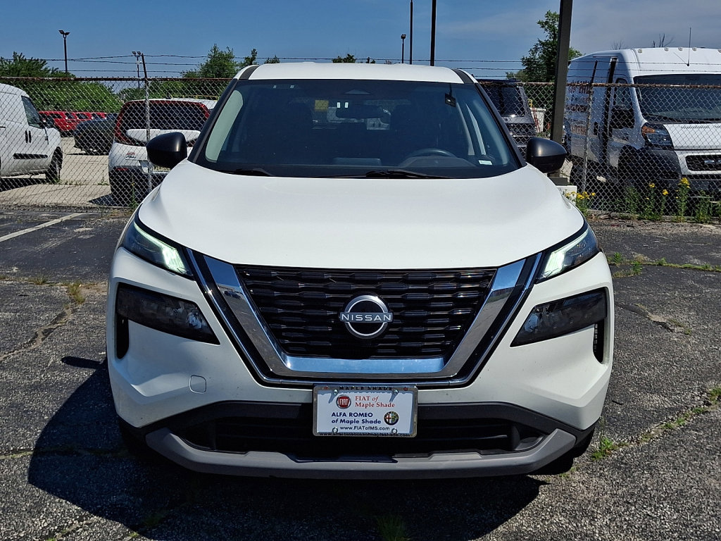 Used 2023 Nissan Rogue S AWD/4WD image 8