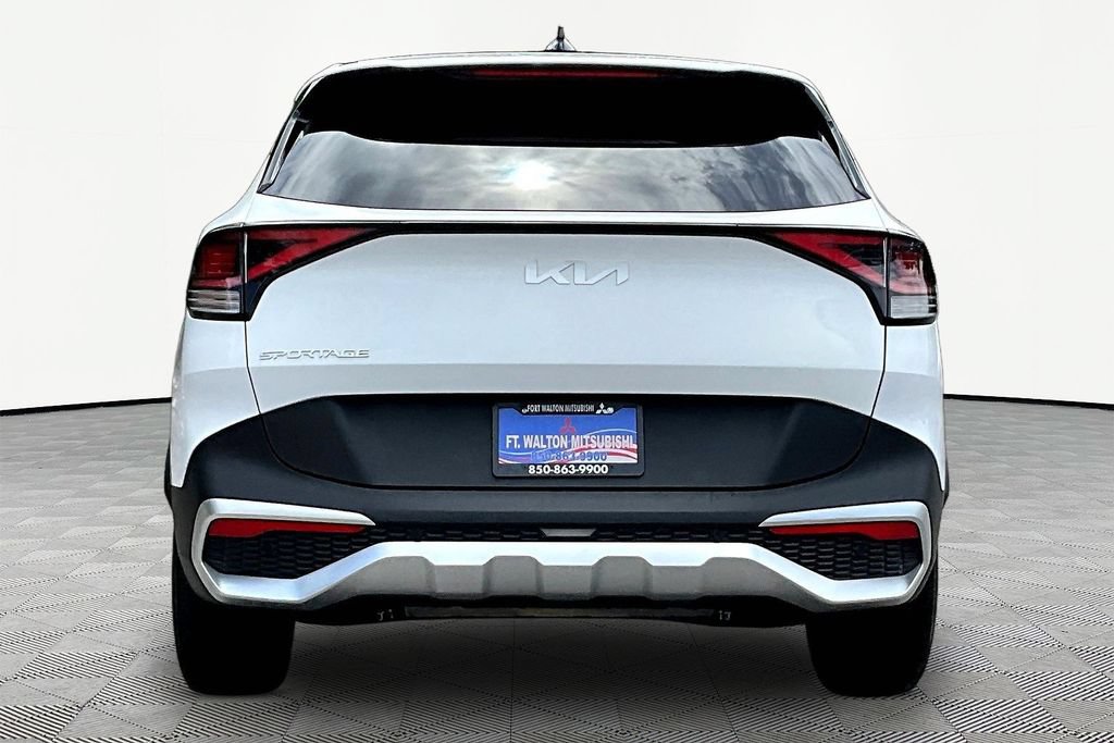 Used 2025 Kia Sportage LX FWD image 6