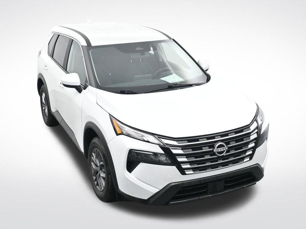 Used 2026 Nissan Rogue SV AWD/4WD image 23