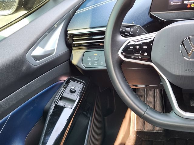 Certified 2025 Volkswagen ID.4 Pro S AWD/4WD image 27