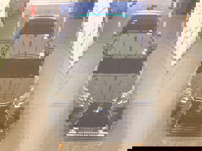 Used 2019 Lexus GS 350 F Sport w/ Preferred Accessory Package image 2