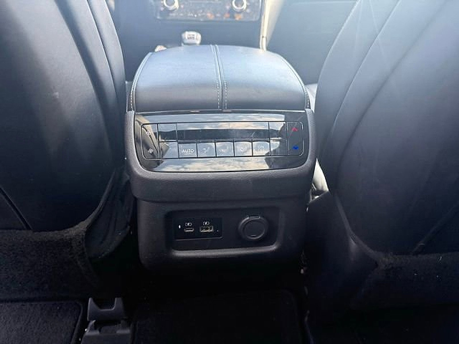 Certified 2023 INFINITI QX60 Luxe w/ Cargo Package AWD/4WD image 8