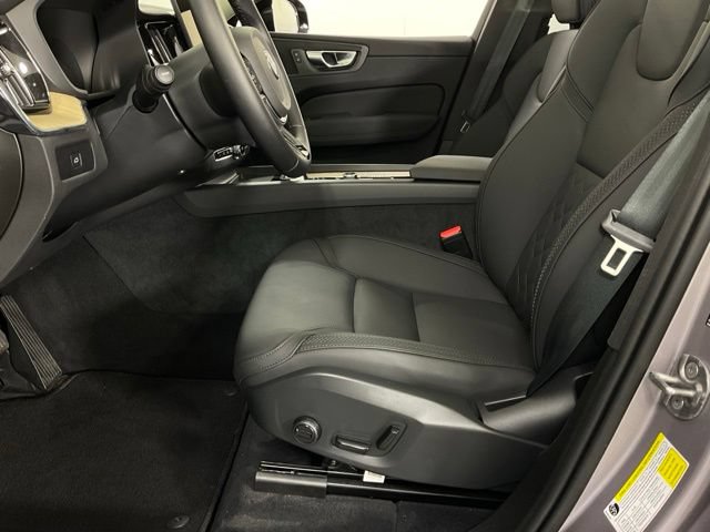 Certified 2026 Volvo XC60 B5 Plus AWD/4WD image 26