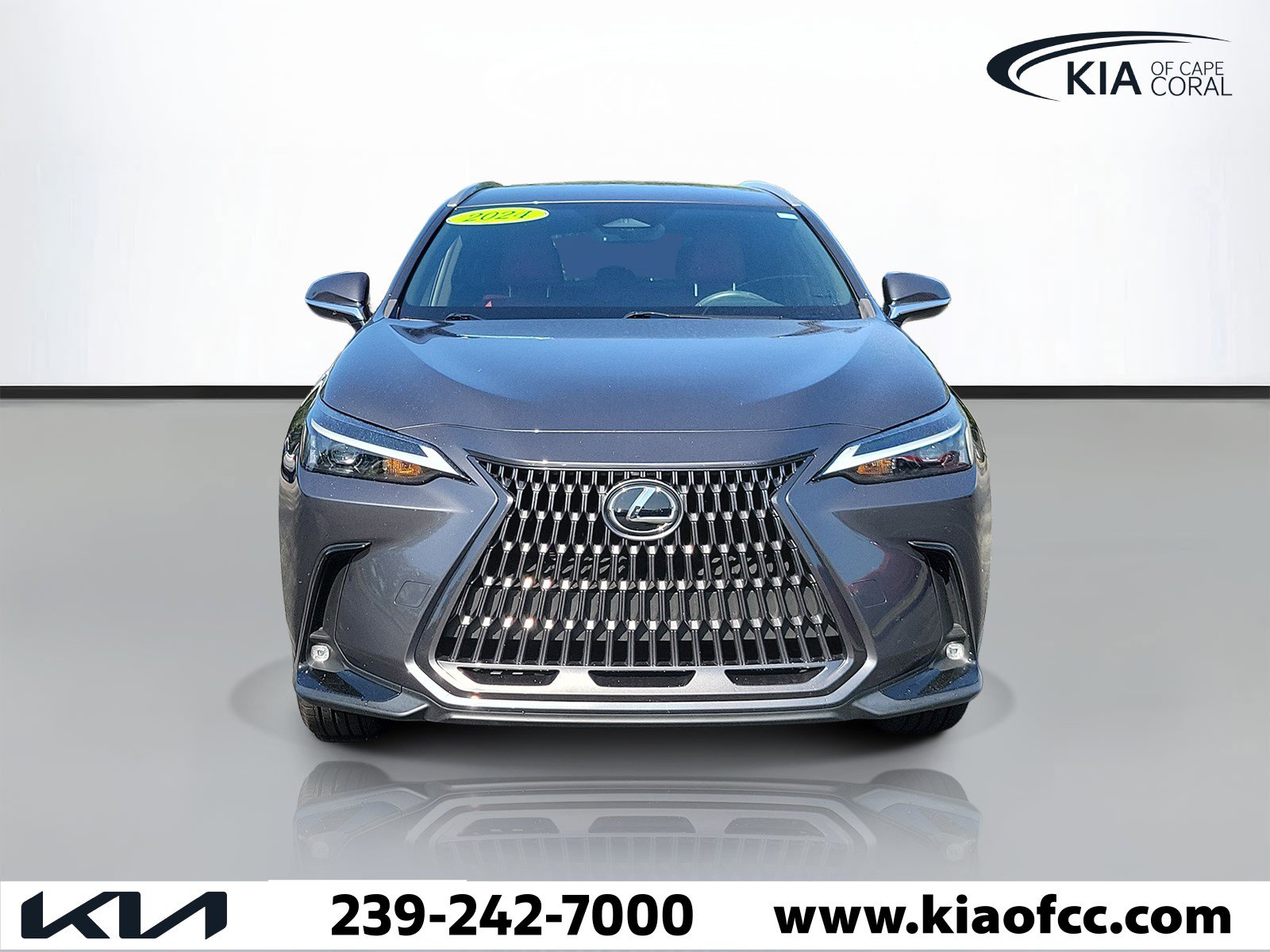 Used 2024 Lexus NX 250 FWD w/ Towing Package (2000 Lbs) image 2