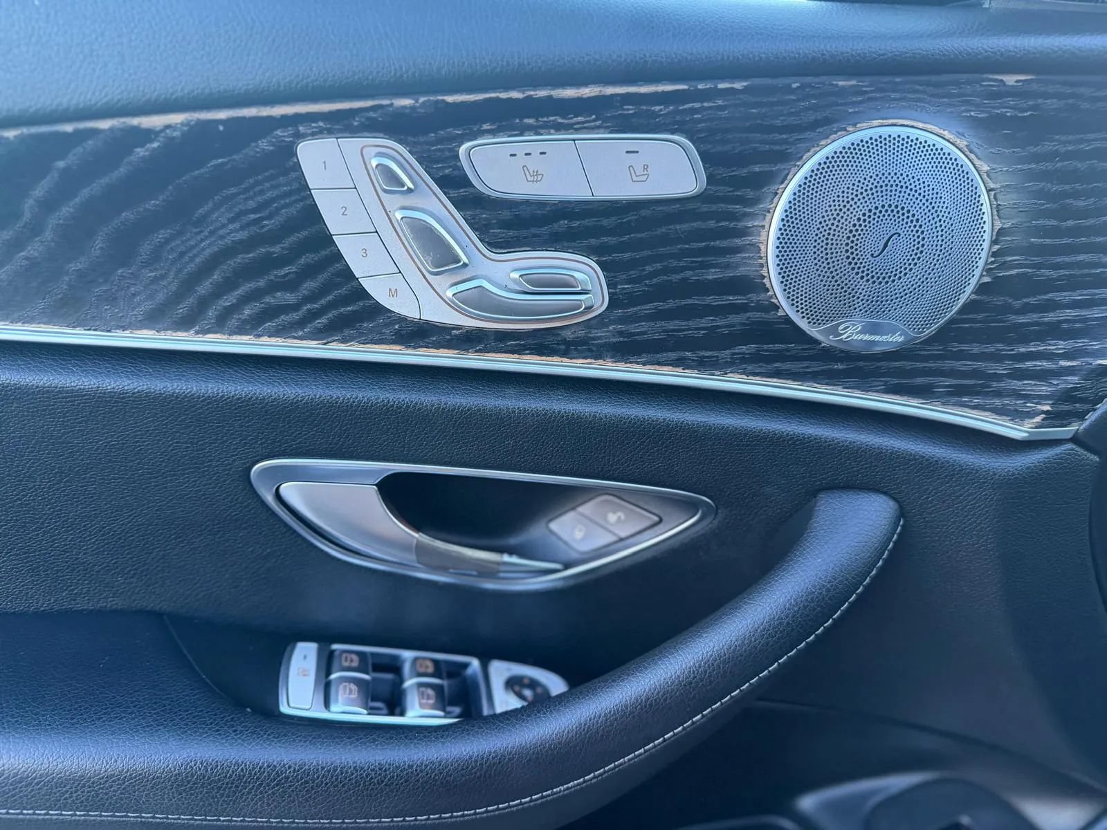 Used 2019 Mercedes-Benz E 300 4MATIC w/ Premium 1 Package image 18