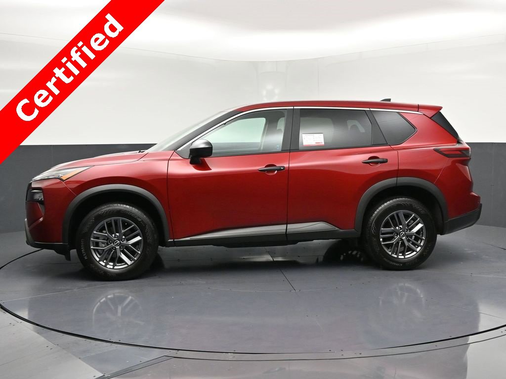 Certified 2025 Nissan Rogue S image 2