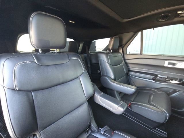 Used 2024 Ford Explorer ST w/ Equipment Group 401A image 17