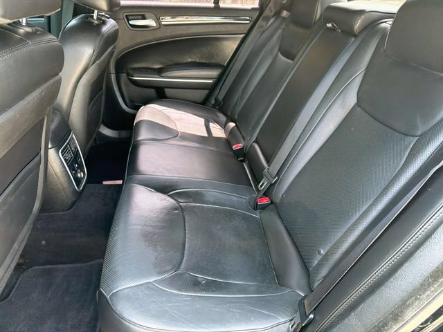 Used 2014 Chrysler 300 C AWD/4WD image 20