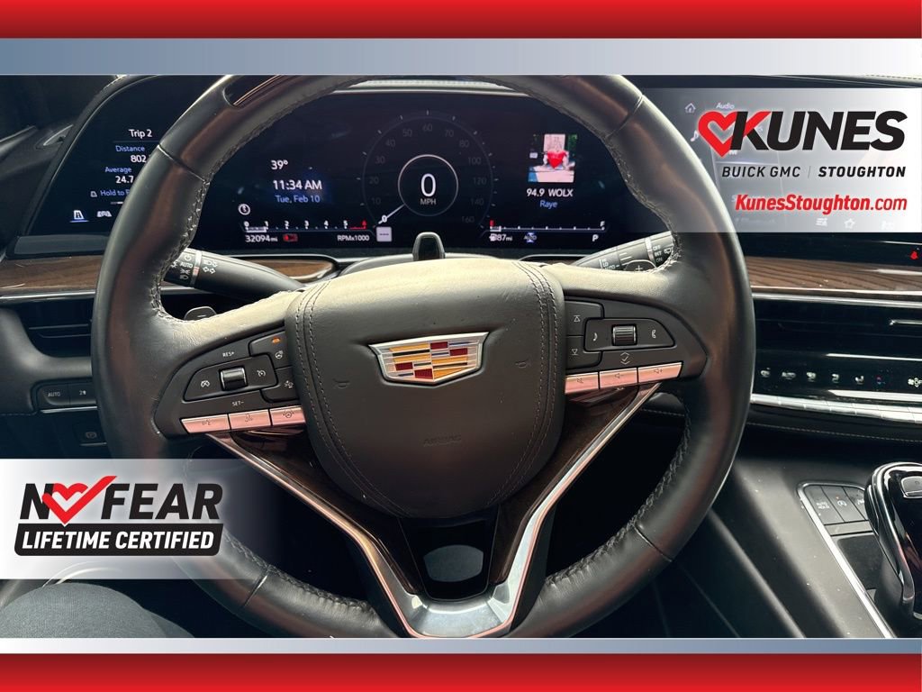 Used 2024 Cadillac Escalade ESV Sport Platinum w/ LPO, ONYX Package image 28