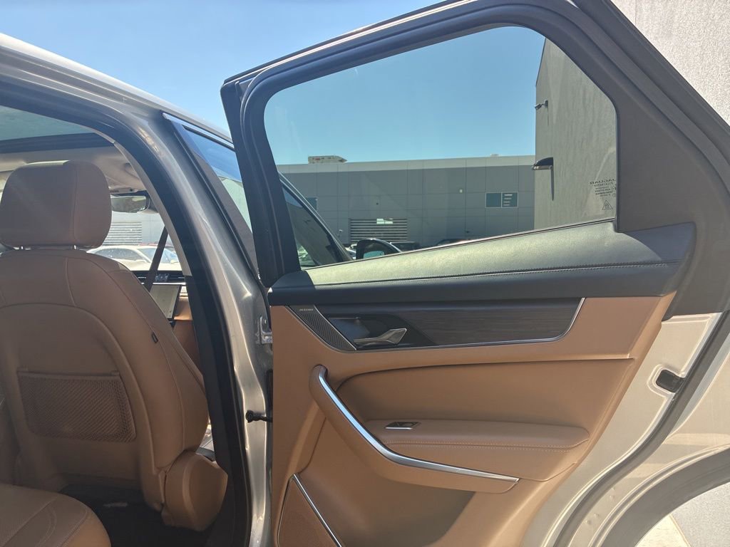 Used 2021 Jaguar F-PACE S image 11