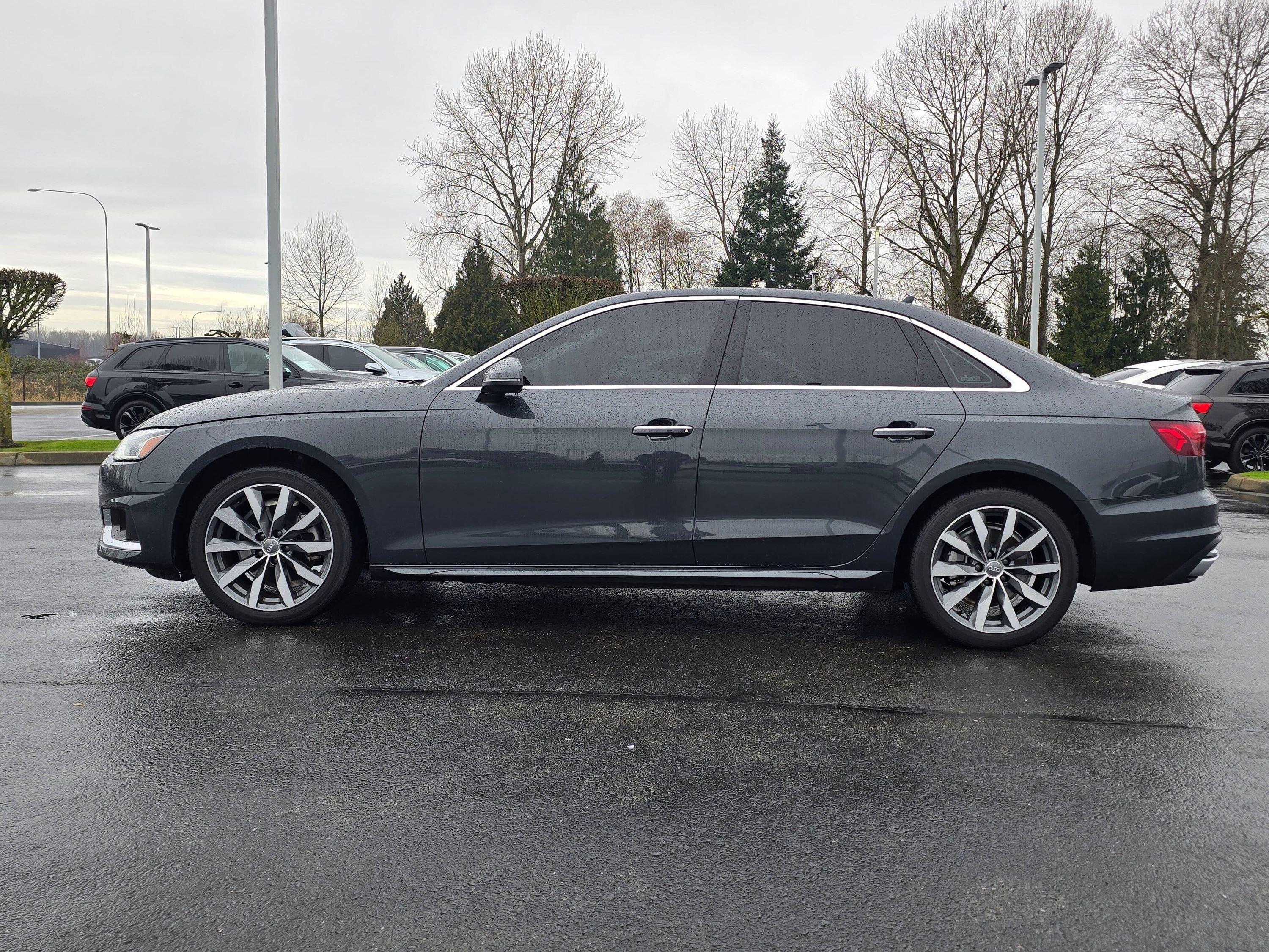 Used 2020 Audi A4 2.0T Premium Plus w/ Premium Plus Package image 3