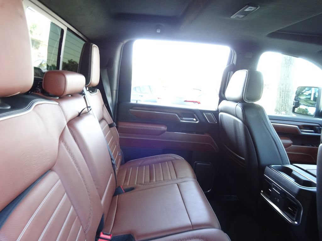Certified 2025 GMC Sierra 2500 Denali Ultimate AWD/4WD image 26