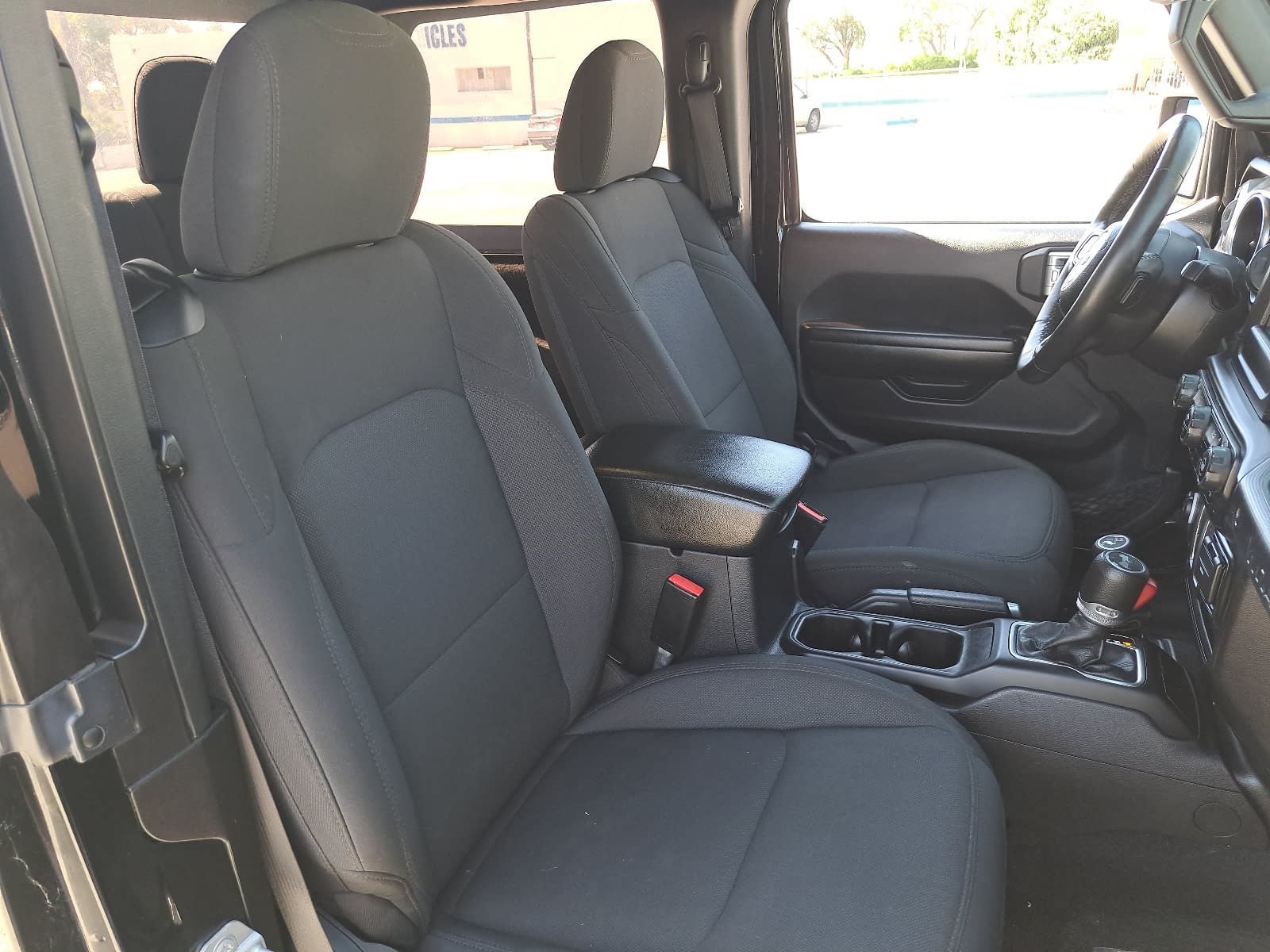 Used 2021 Jeep Wrangler Sport AWD/4WD image 10
