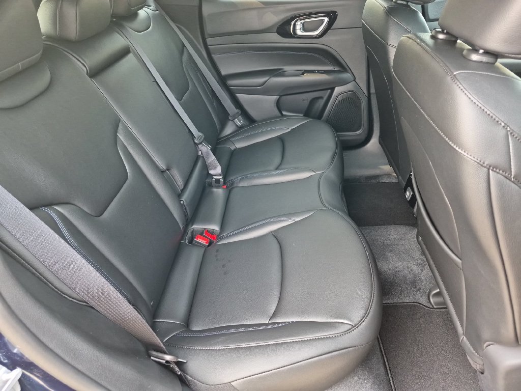 New 2026 Jeep Compass Limited AWD/4WD image 18