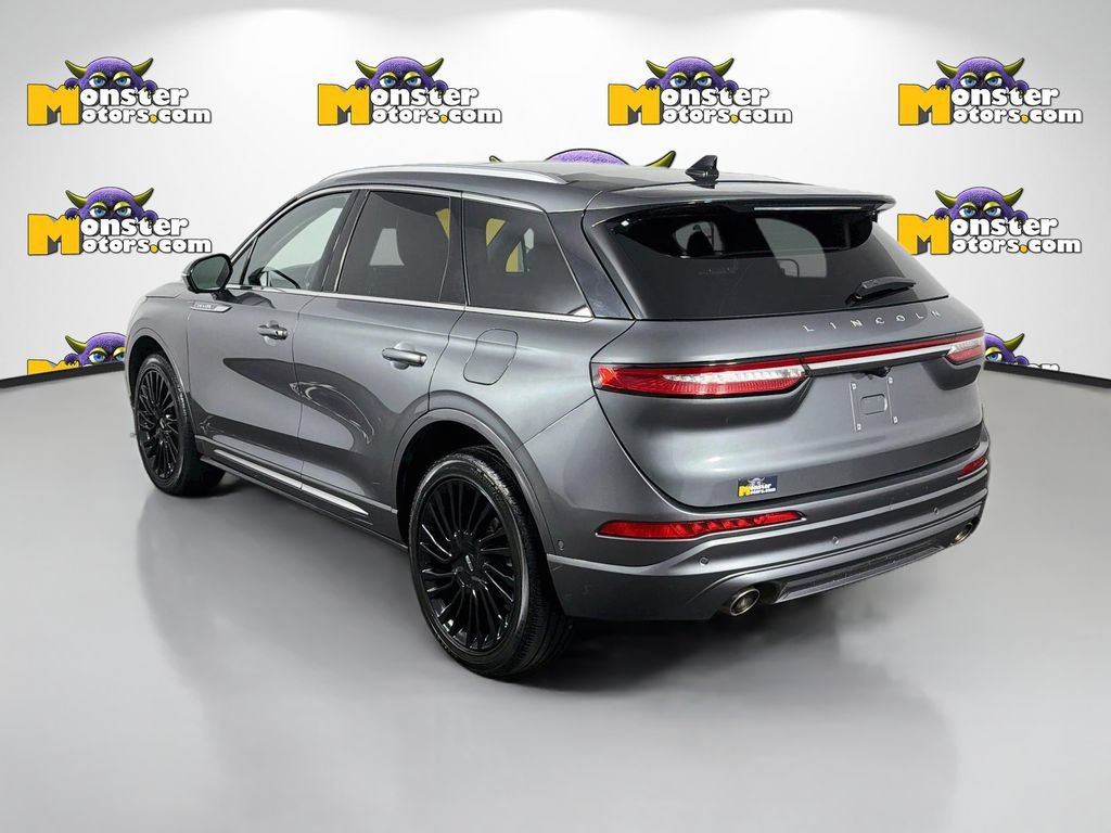 Used 2022 Lincoln Corsair Reserve AWD/4WD image 7