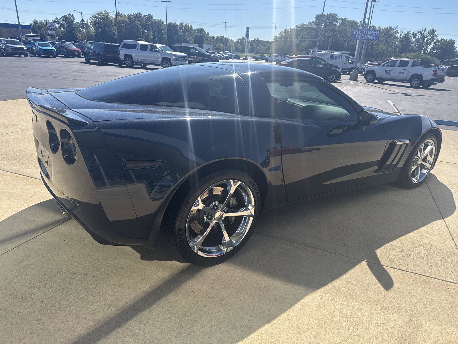 Used 2013 Chevrolet Corvette Grand Sport w/ 3LT Preferred Equipment Group RWD image 5