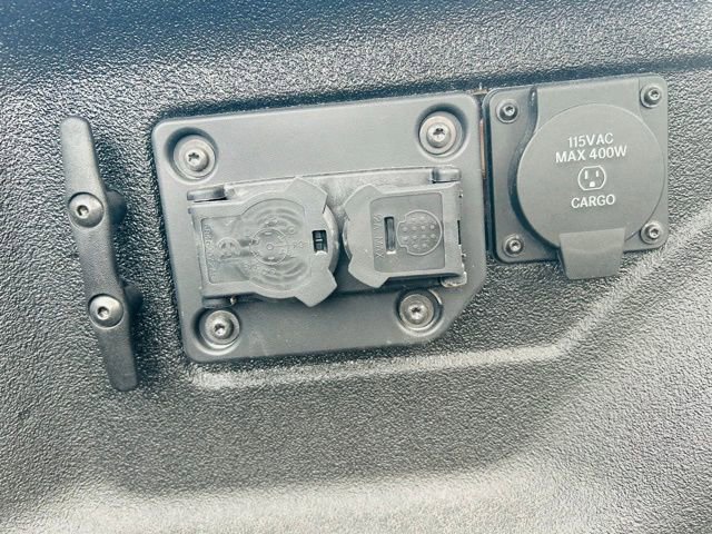 New 2026 RAM 2500 Laramie w/ Sport Appearance Package image 39