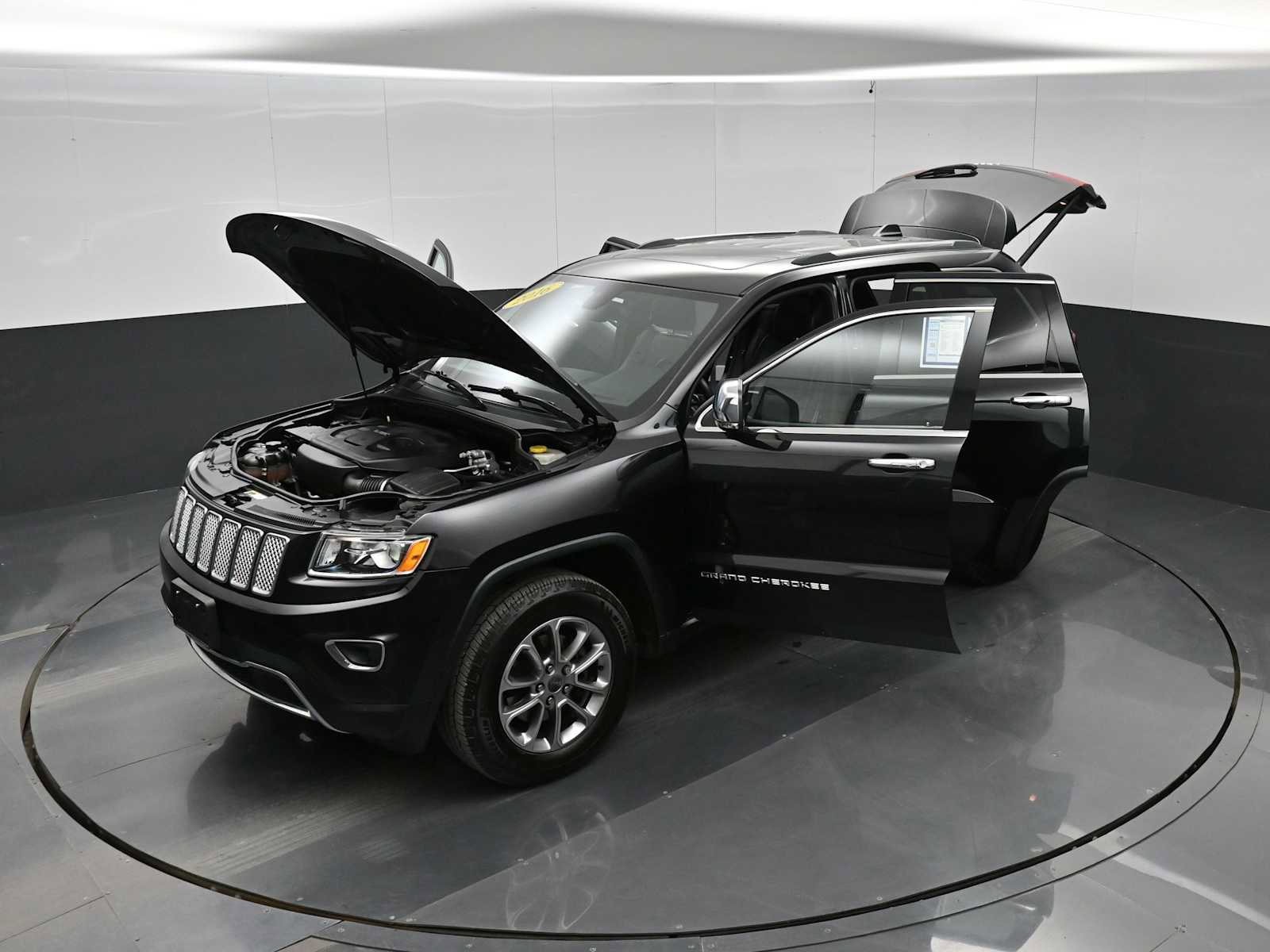 Used 2016 Jeep Grand Cherokee Limited AWD/4WD image 38