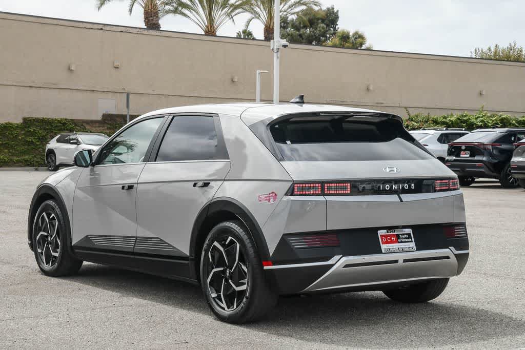 Used 2024 Hyundai Ioniq 5 SE RWD image 8