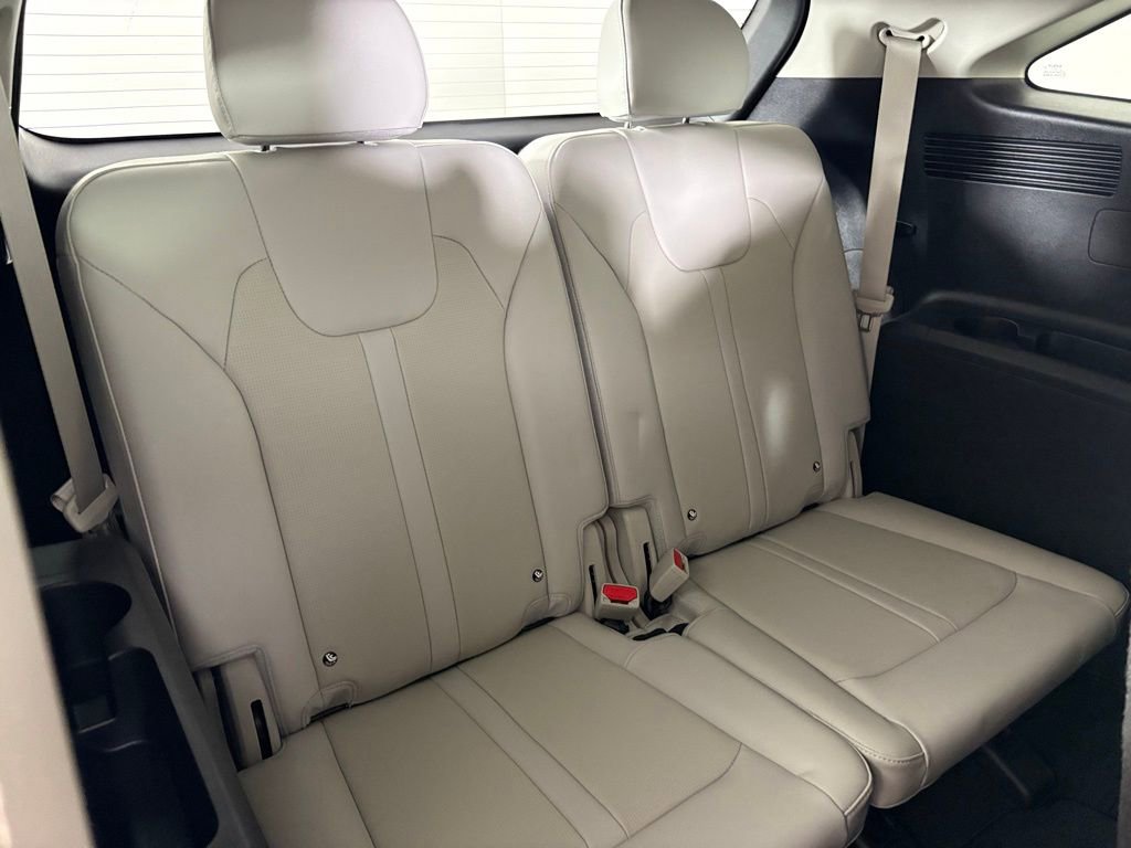 New 2026 Kia Sorento S image 16