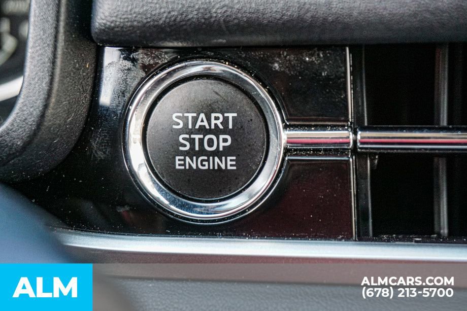 Used 2025 Mitsubishi Outlander SE FWD image 51