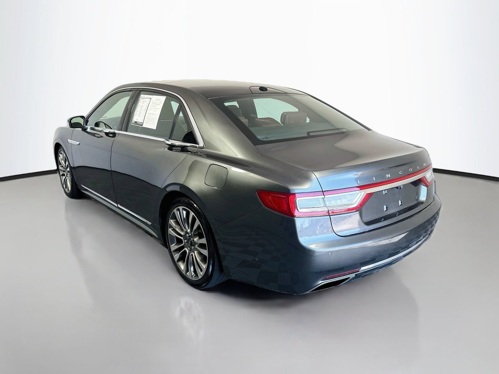 Used 2017 Lincoln Continental Reserve w/ Luxury Package AWD/4WD image 5