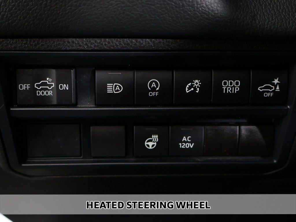 Used 2025 Toyota Tundra Limited AWD/4WD image 8