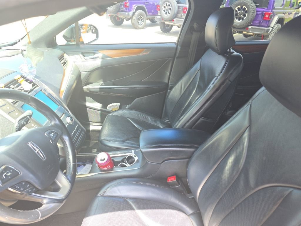 Used 2018 Lincoln MKC Reserve image 5