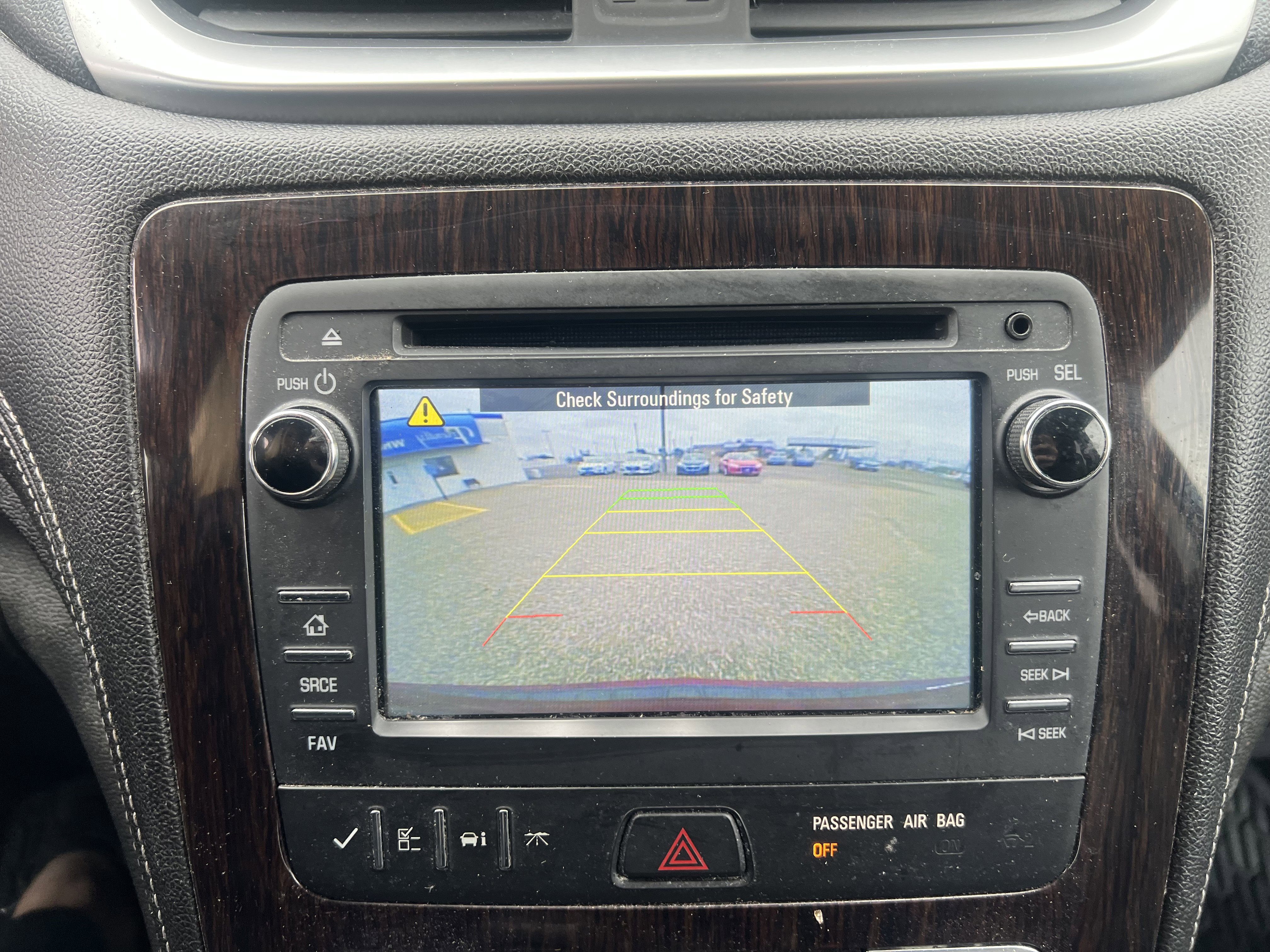 Used 2016 Chevrolet Traverse LT image 26