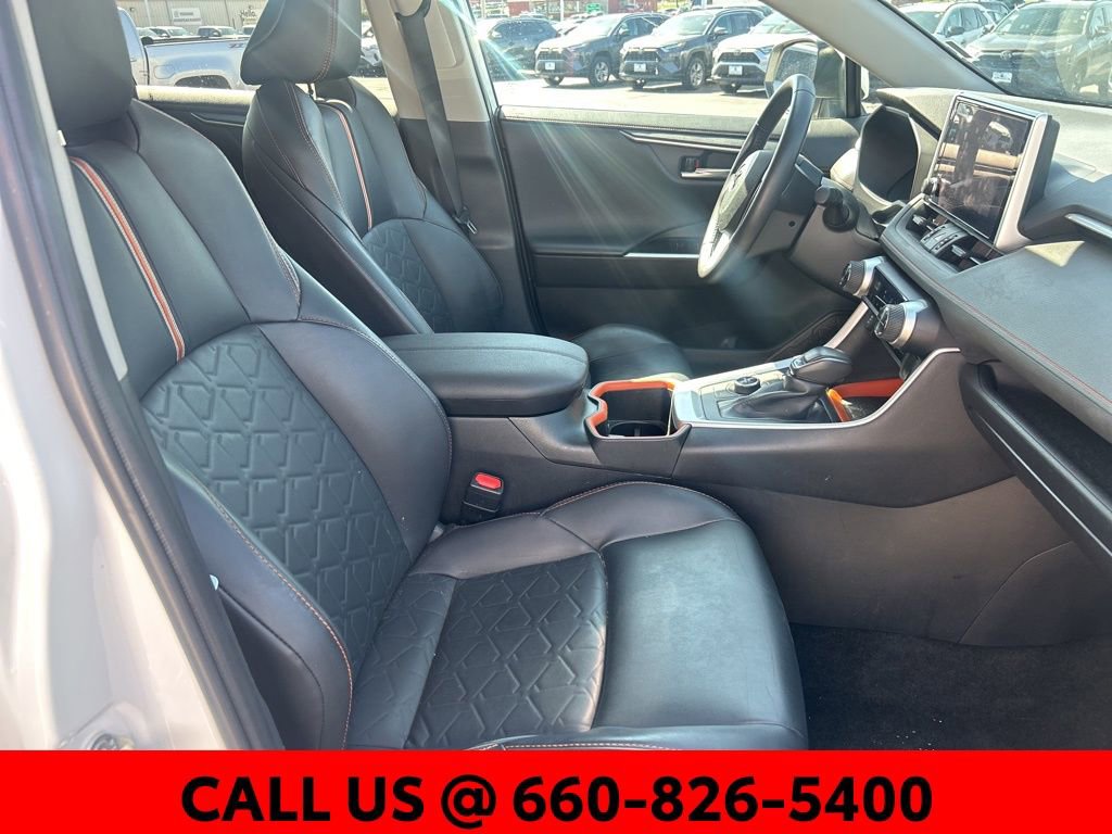 Used 2024 Toyota RAV4 Adventure image 6