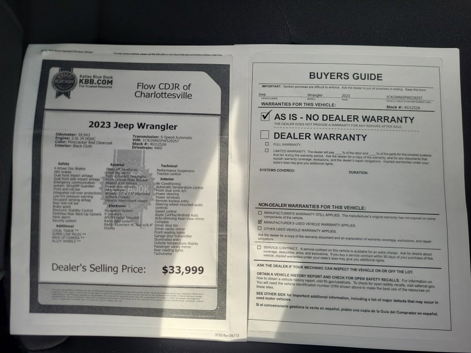 Used 2023 Jeep Wrangler Unlimited Rubicon 4xe image 35