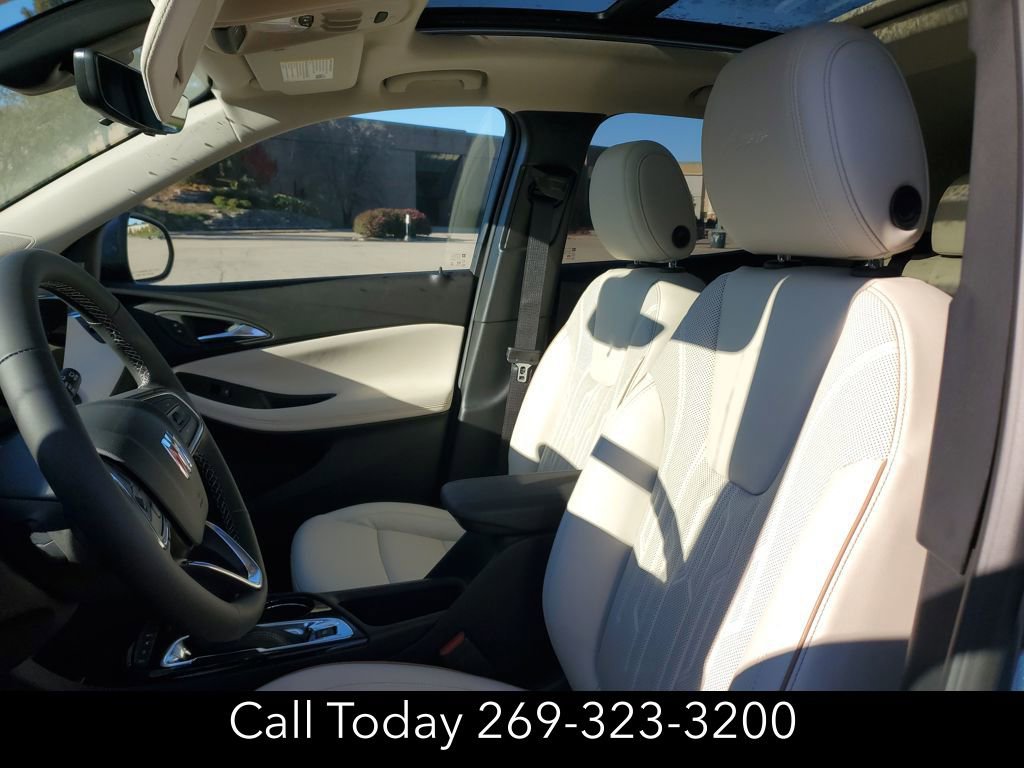 New 2026 Buick Encore GX Avenir w/ Avenir Technology Package image 20