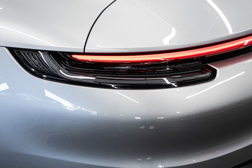 Used 2024 Porsche 911 Carrera 4S image 15