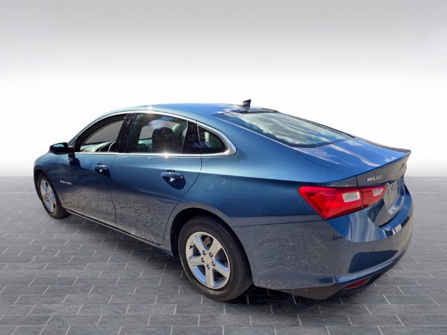 Used 2025 Chevrolet Malibu LS FWD image 5