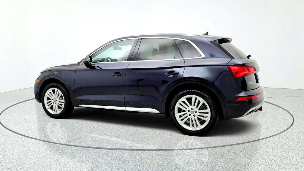 Used 2019 Audi Q5 2.0T Premium Plus w/ Premium Plus Package AWD/4WD image 7