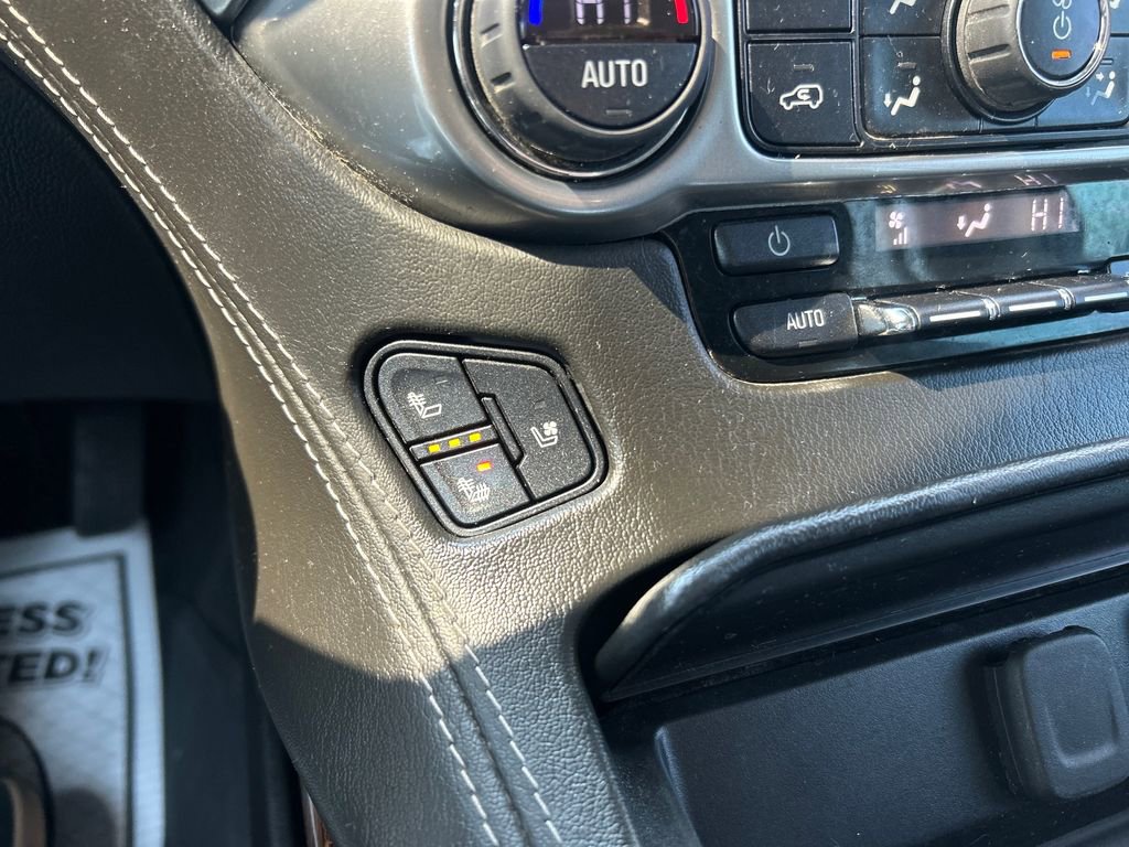 Used 2020 Chevrolet Suburban Premier AWD/4WD image 47
