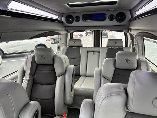 Used 2020 GMC Savana 2500 Extended w/ Enhanced Convenience Package RWD image 43