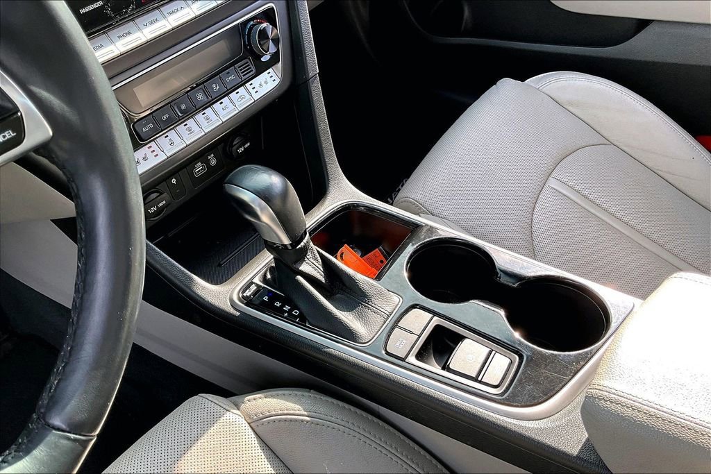 Used 2018 Hyundai Sonata Limited FWD image 15