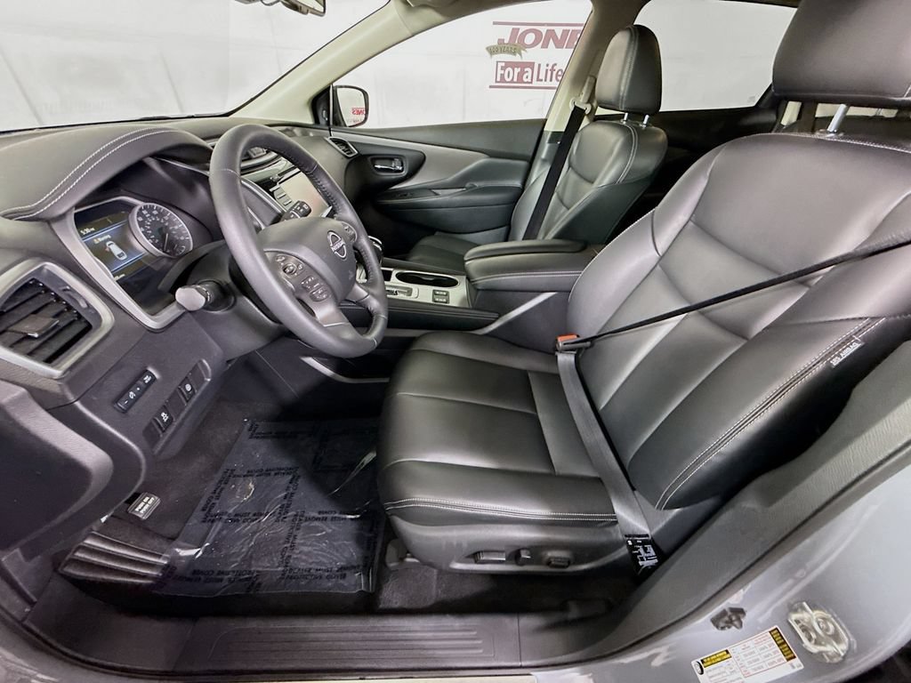 Certified 2024 Nissan Murano SV w/ SV Midnight Edition Package AWD/4WD image 25