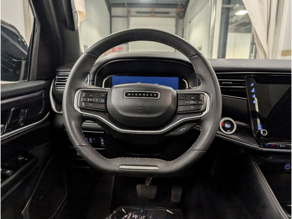 Used 2024 Jeep Wagoneer Series I w/ Premium Group I image 11