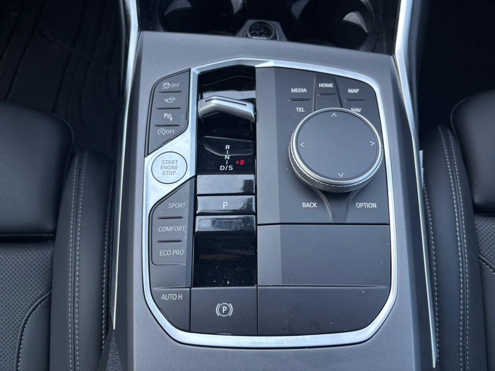 Certified 2025 BMW 230i xDrive Coupe w/ M Sport Package AWD/4WD image 31