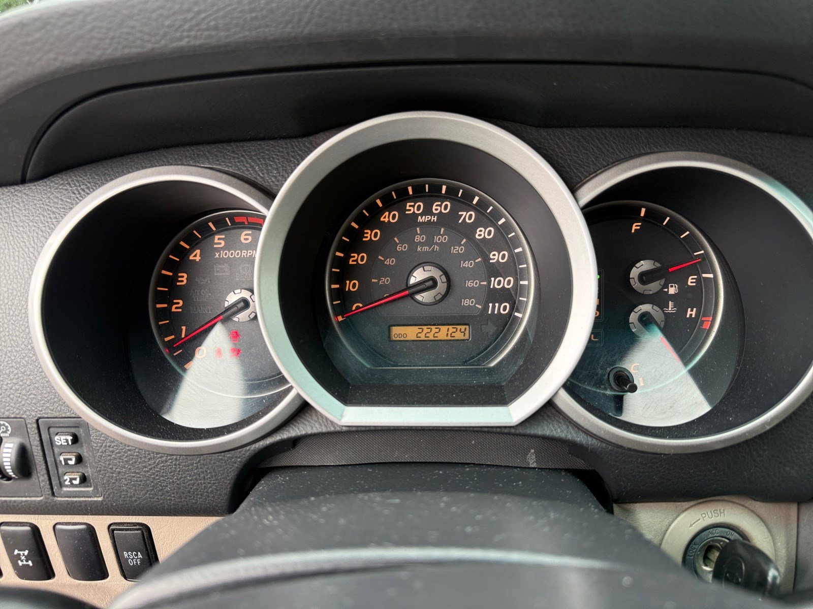 Used 2006 Toyota 4Runner Limited AWD/4WD image 10