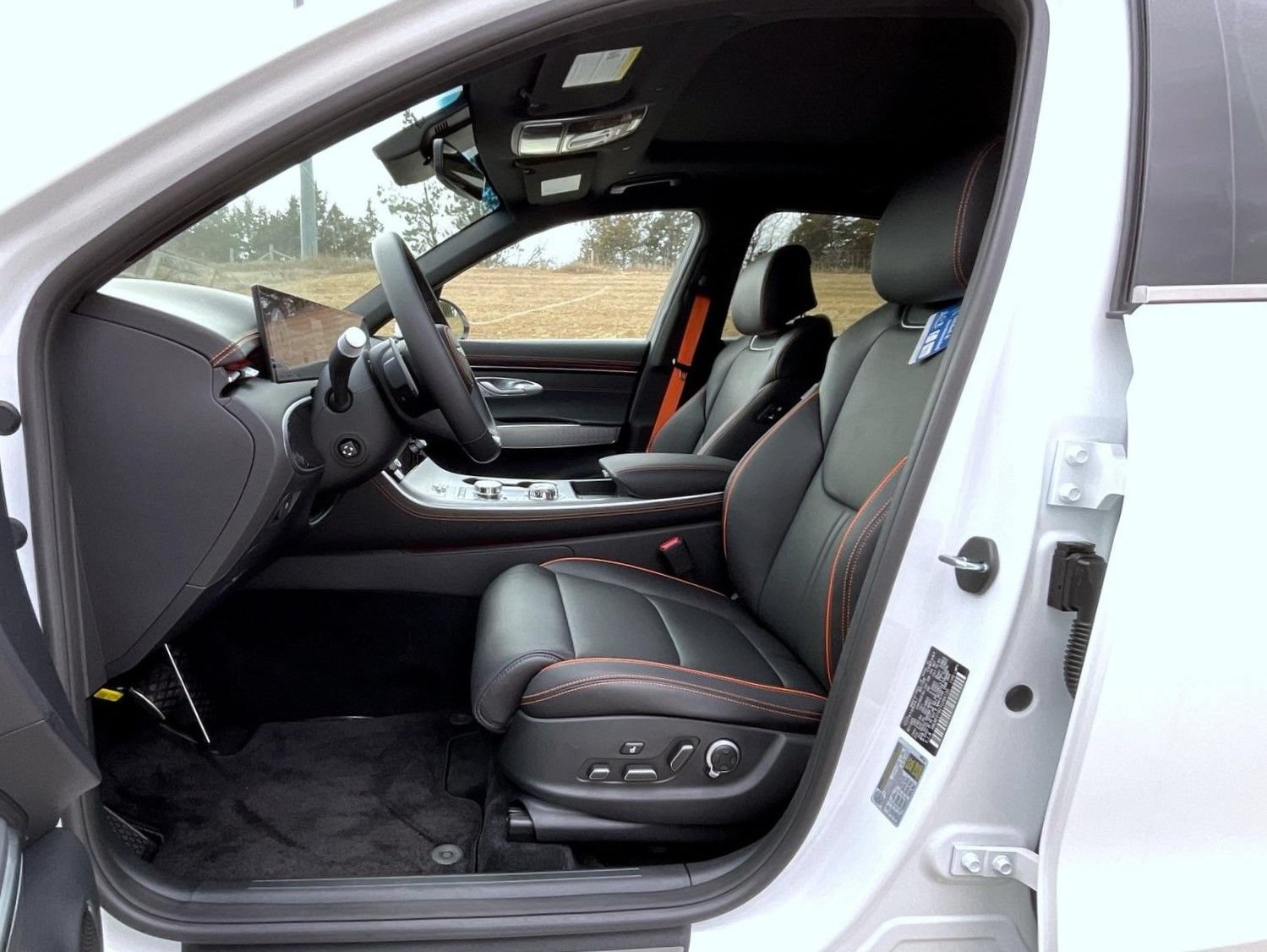 New 2026 Genesis GV70 2.5T Sport Prestige AWD/4WD image 10