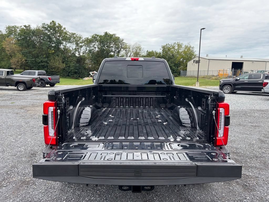 Used 2026 Ford F450 Platinum AWD/4WD image 19