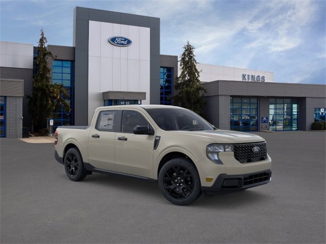 New 2025 Ford Maverick XLT w/ Black Appearance Package image 7