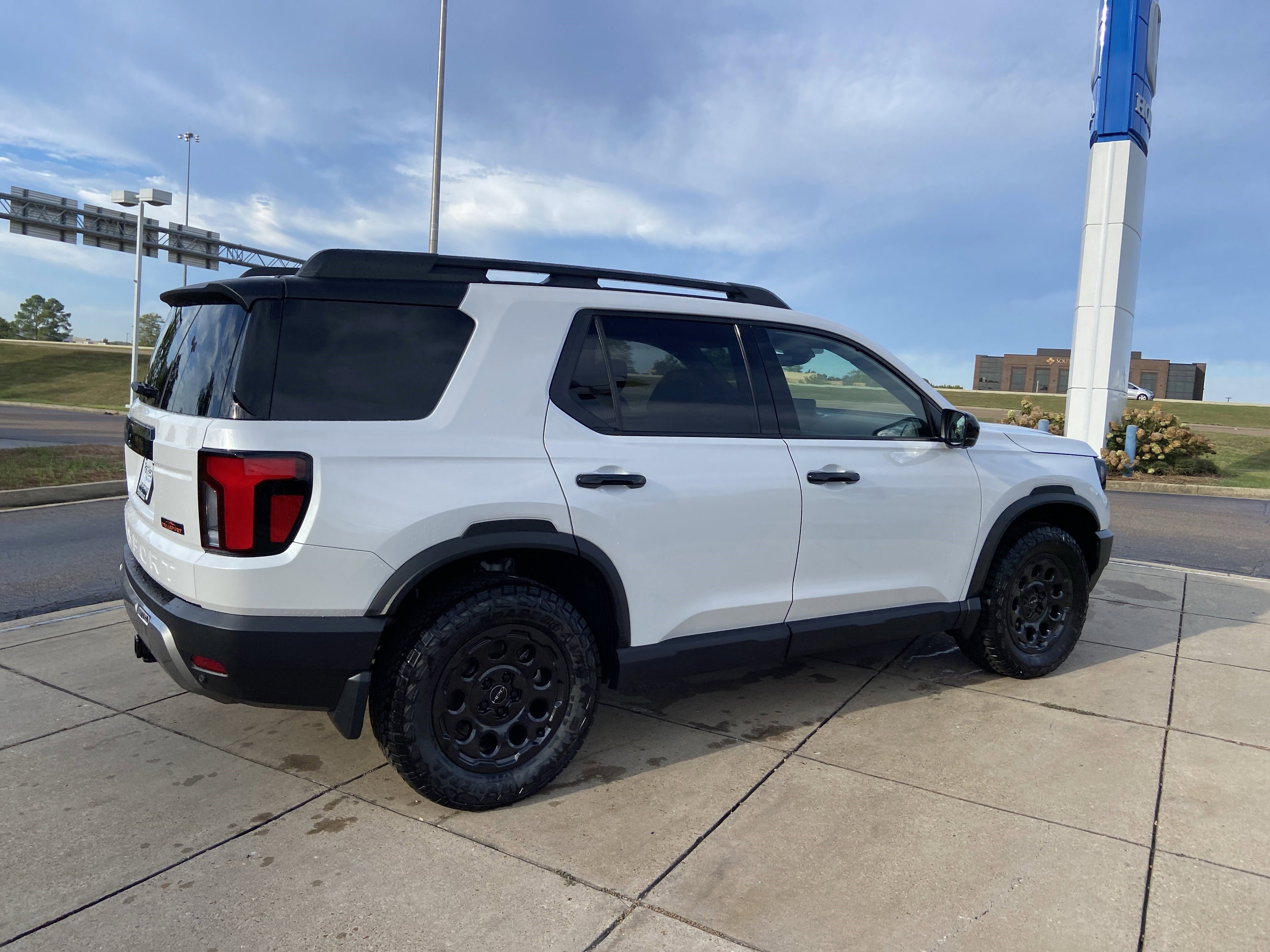 New 2026 Honda Passport TrailSport Elite image 11