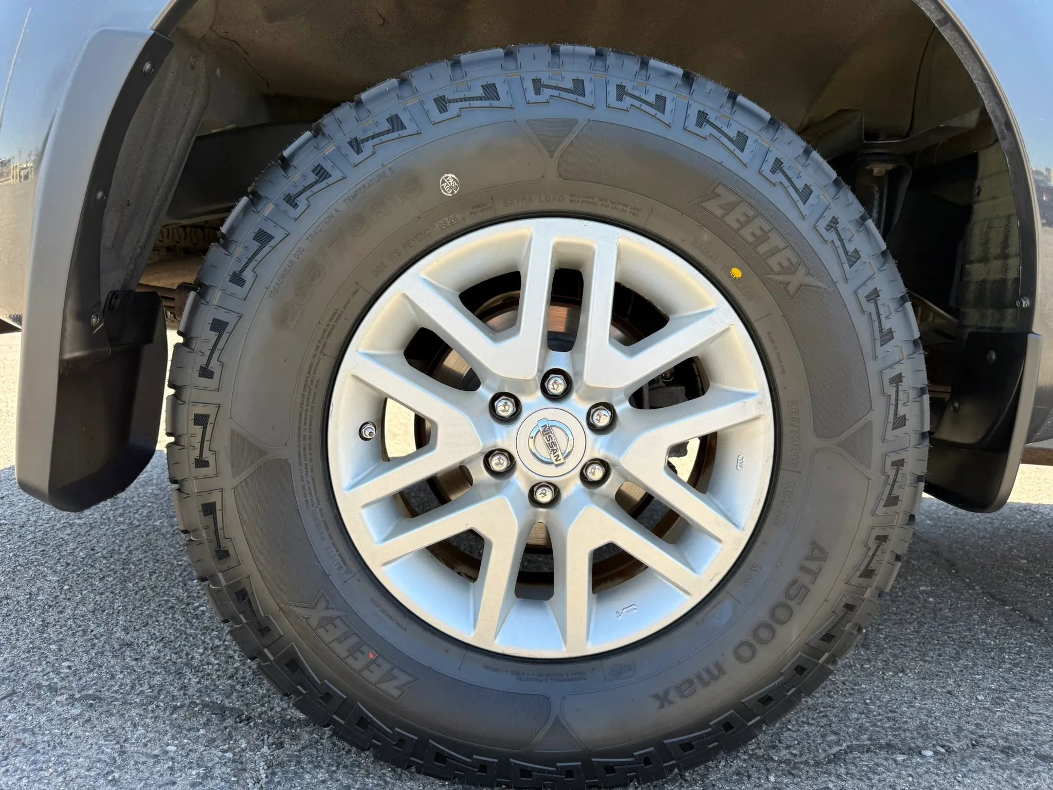 Used 2015 Nissan Frontier SV w/ SV Value Truck Package AWD/4WD image 49