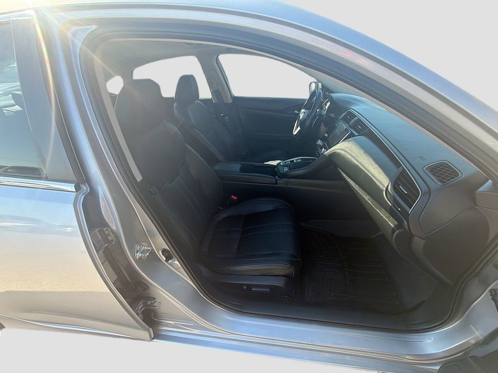 Used 2019 Honda Insight Touring image 32